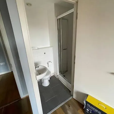 2 Bedroom Flat Бедфорд Экстерьер фото