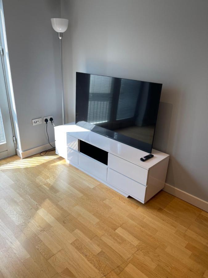 2 Bedroom Flat Apartment