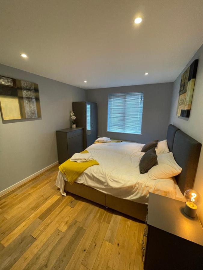 2 Bedroom Flat Apartment