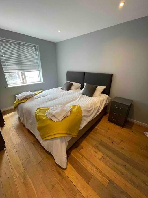 2 Bedroom Flat Bedford