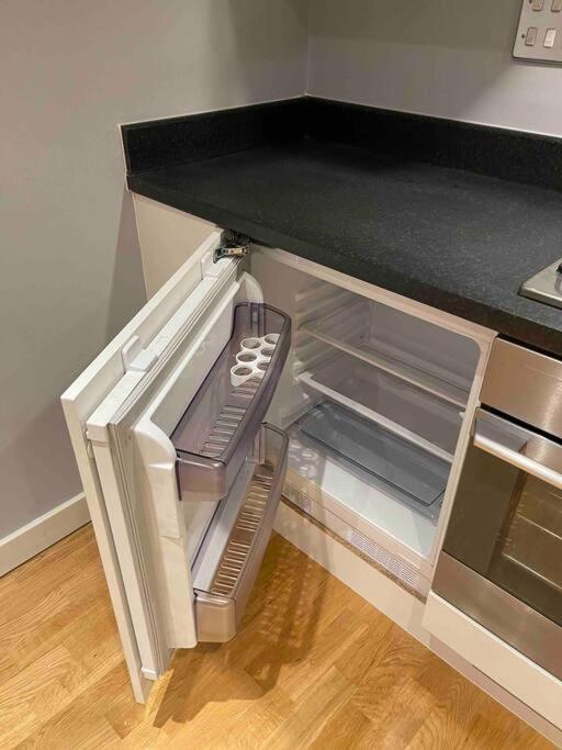 2 Bedroom Flat * Bedford