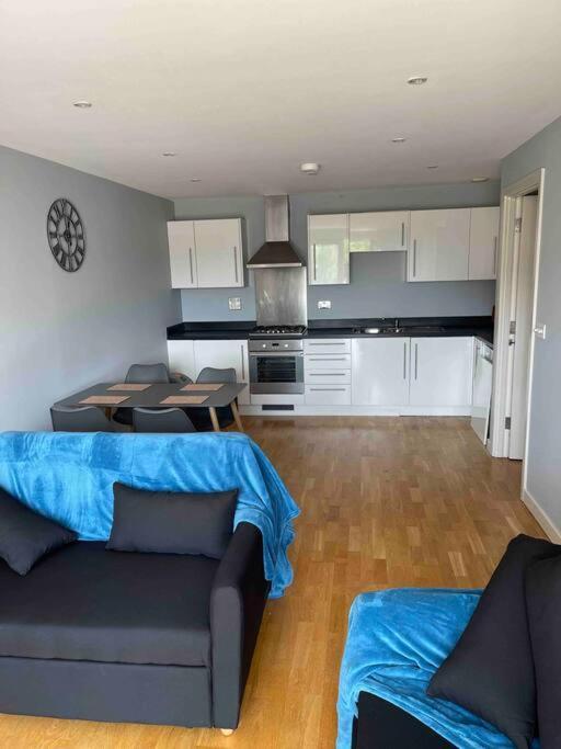 2 Bedroom Flat